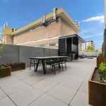 Braddon Studio With Parking & Bbq